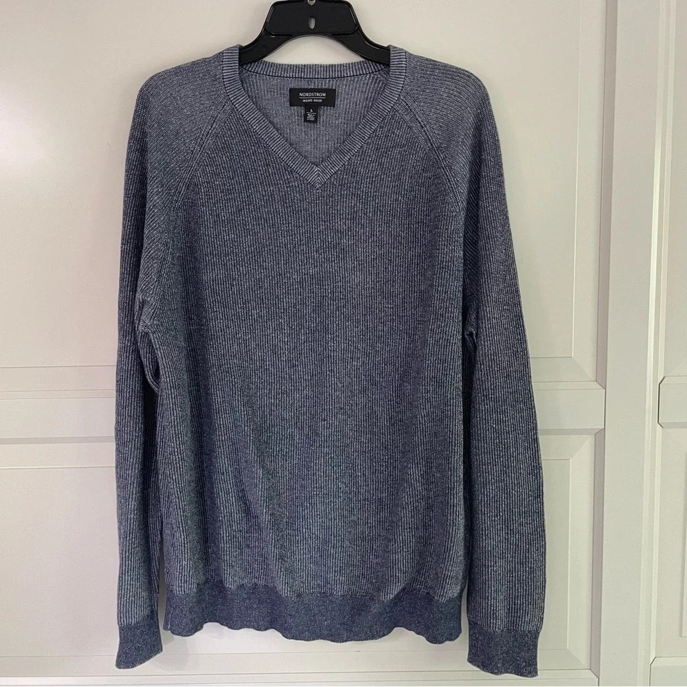 Nordstrom men’s shop v-neck long sleeve supima cotton sweater 15160